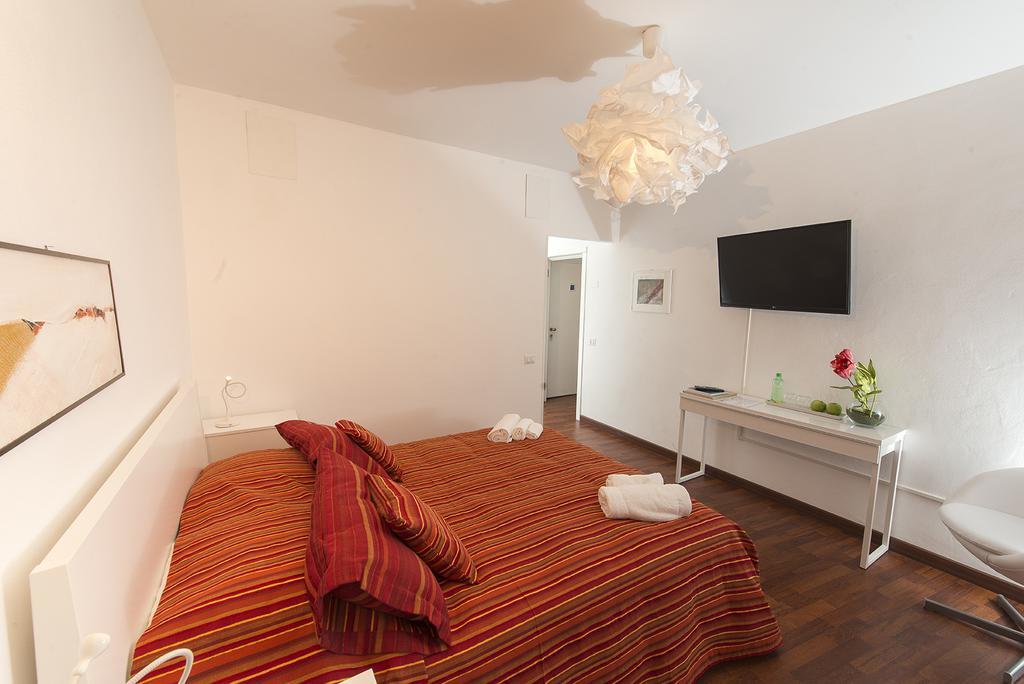 Il Podesta Fabriano Habitación foto
